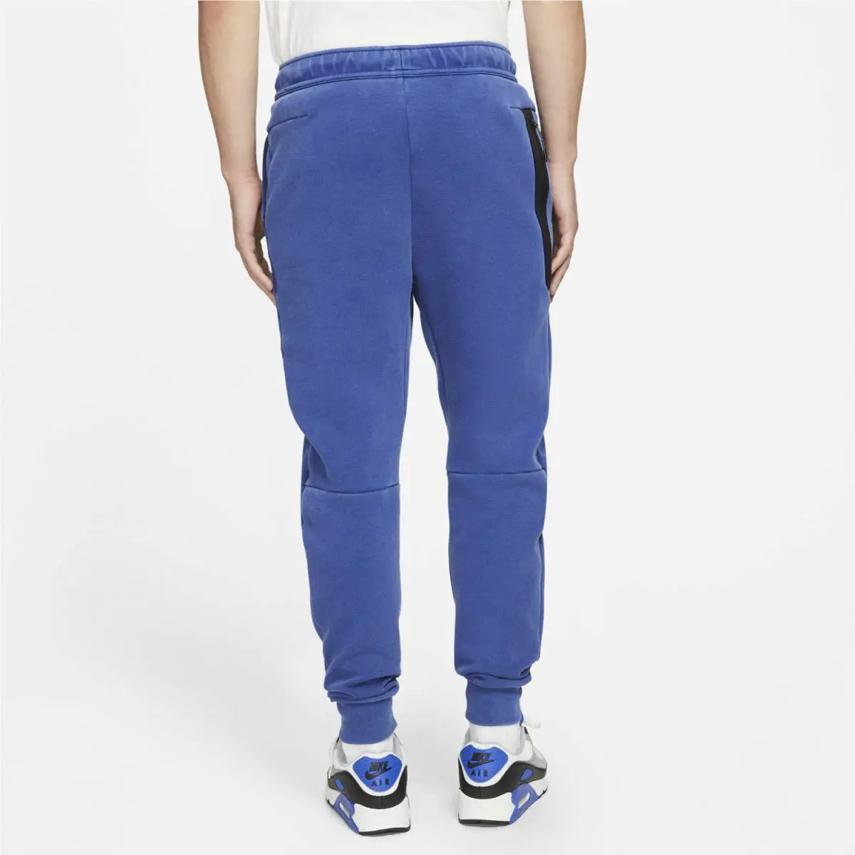 Nike clothing - Blue (UPC: 194956062332) 0
