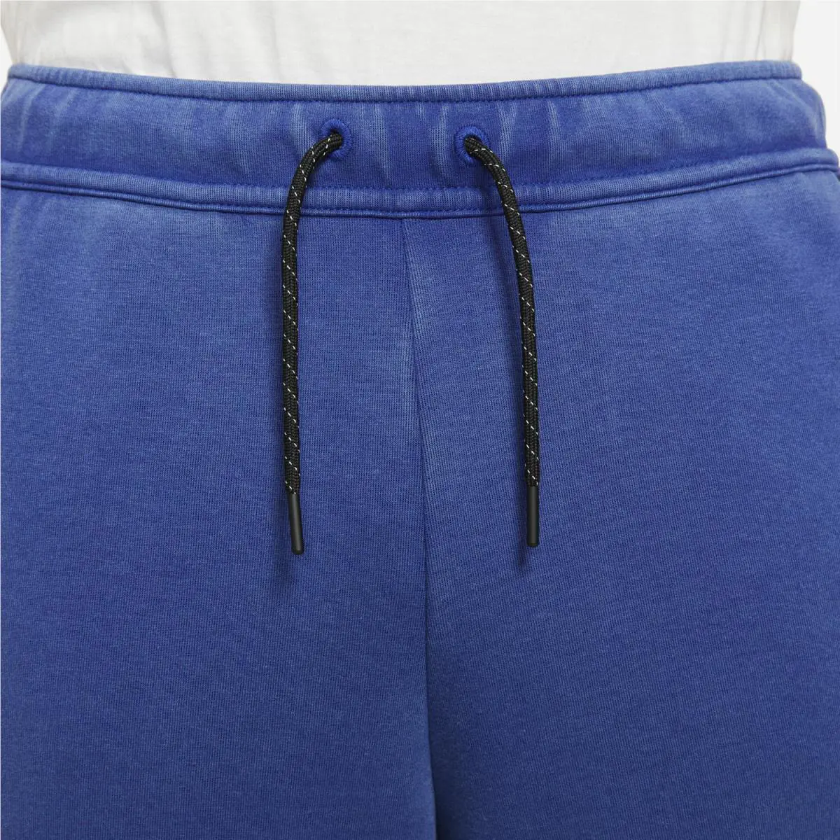 Nike clothing - Blue (UPC: 194956062332) 1