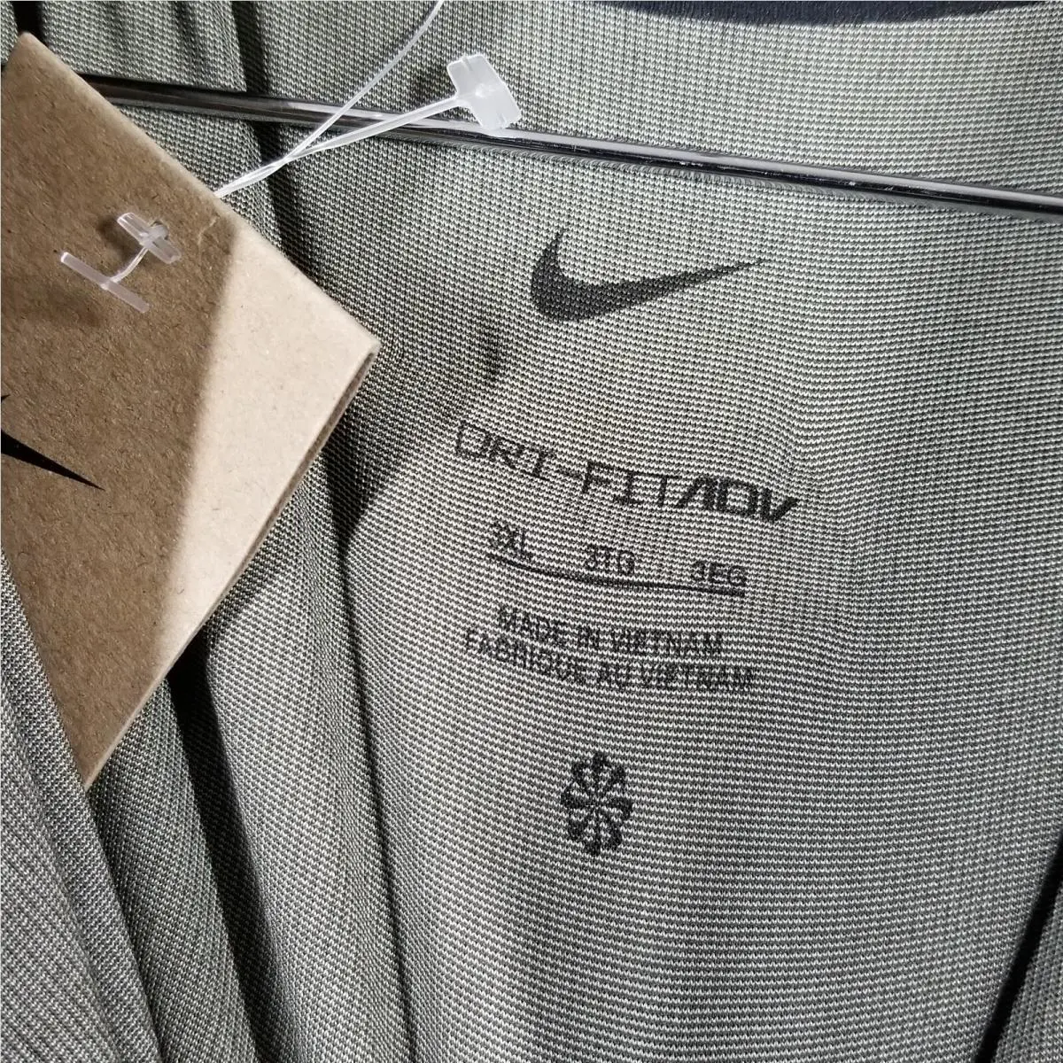 Nike clothing - Nike Dri-Fit - FD5833-325 - Green (UPC: 196970152396) 6