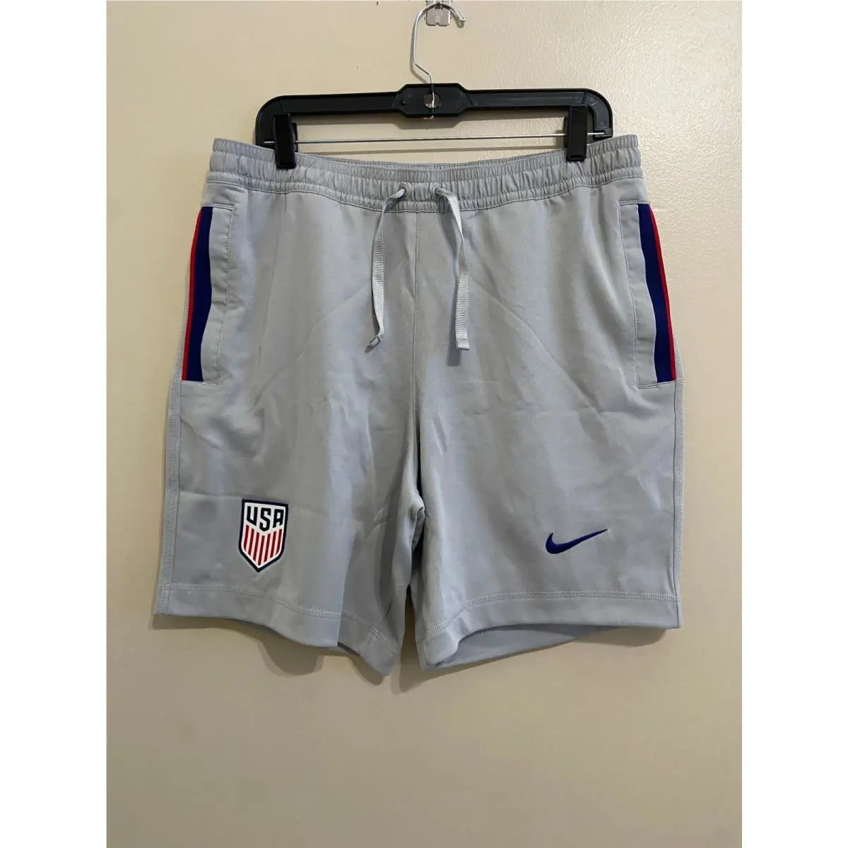 Nike clothing - Gray 10