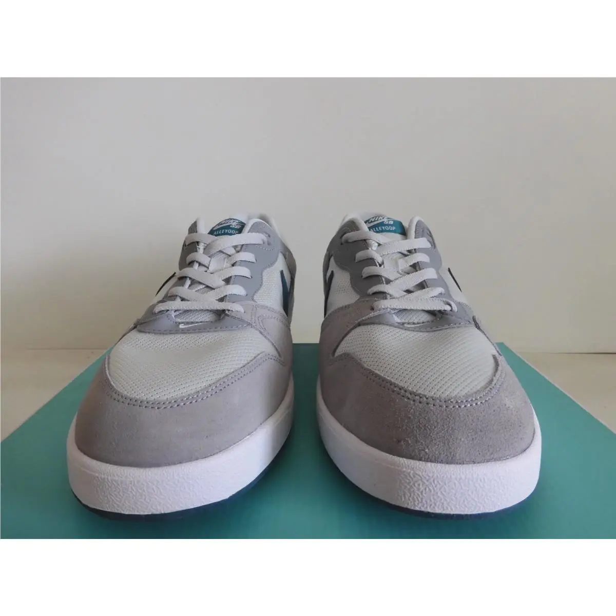 Nike shoes - Nike SB Alleyoop - Alleyoop - CJ0882-003 - Gray (UPC: 193654546649) 1