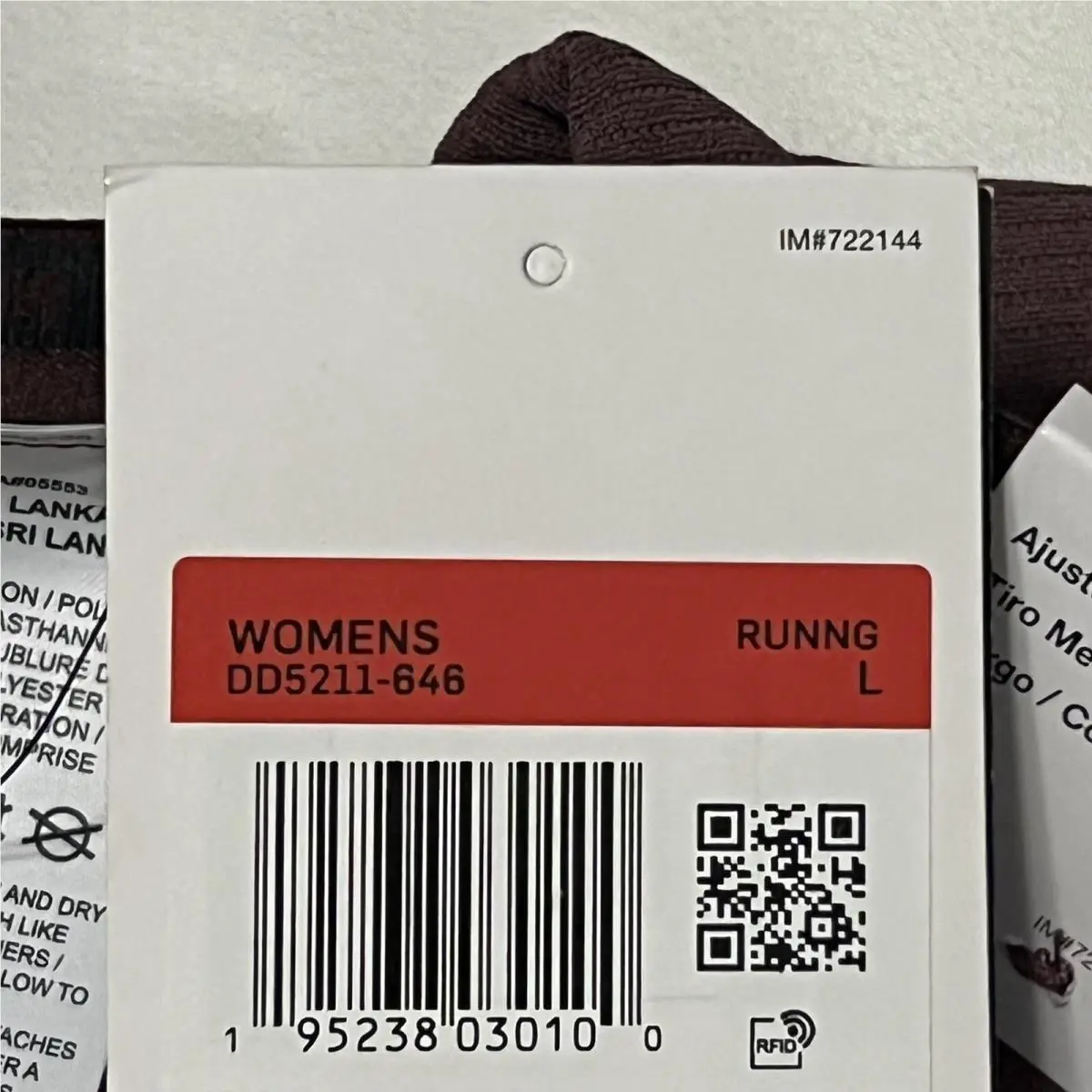 Nike clothing  - Maroon 2