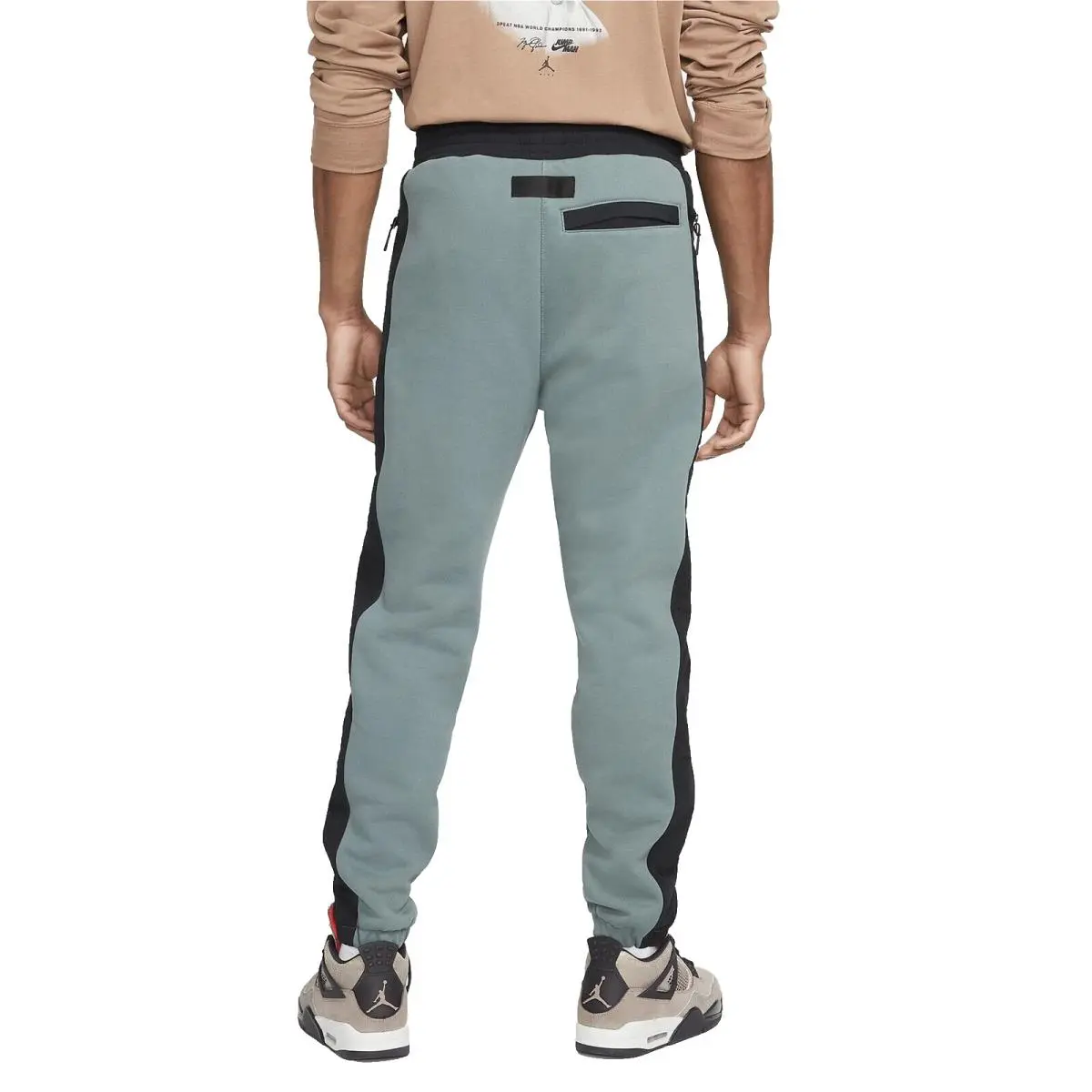 Nike clothing - DC9632-387 - DC9632-387 - Green (UPC: 195243752509) 0