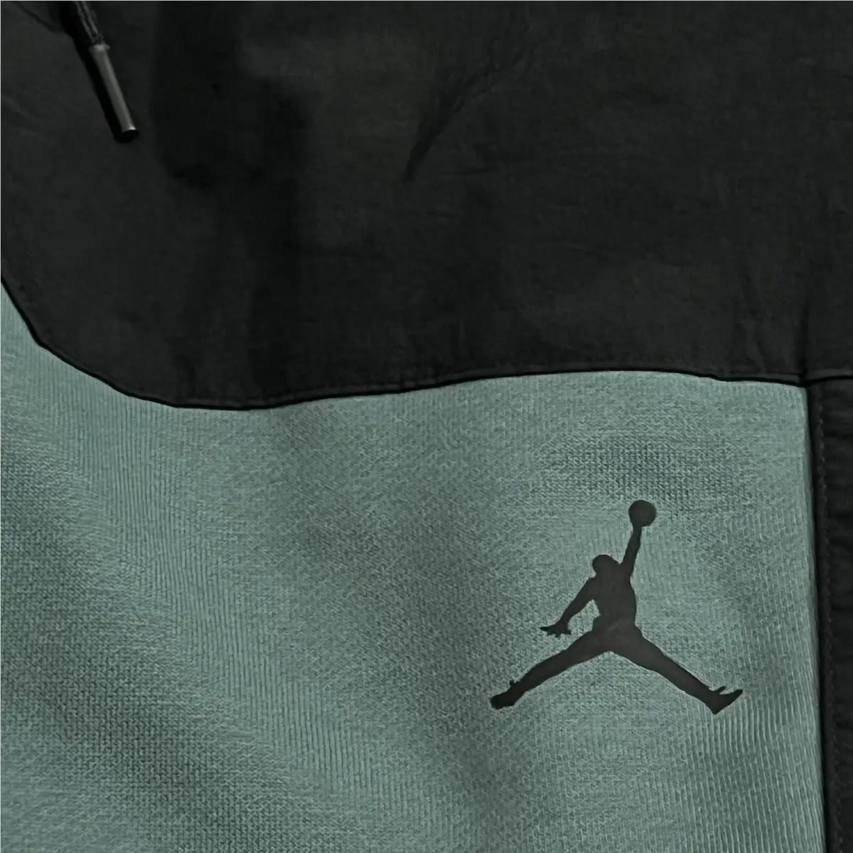 Nike clothing - DC9632-387 - DC9632-387 - Green 1