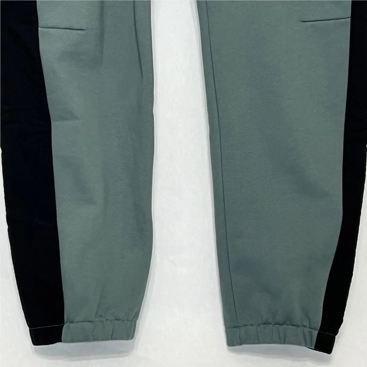 Nike clothing - DC9632-387 - DC9632-387 - Green 4