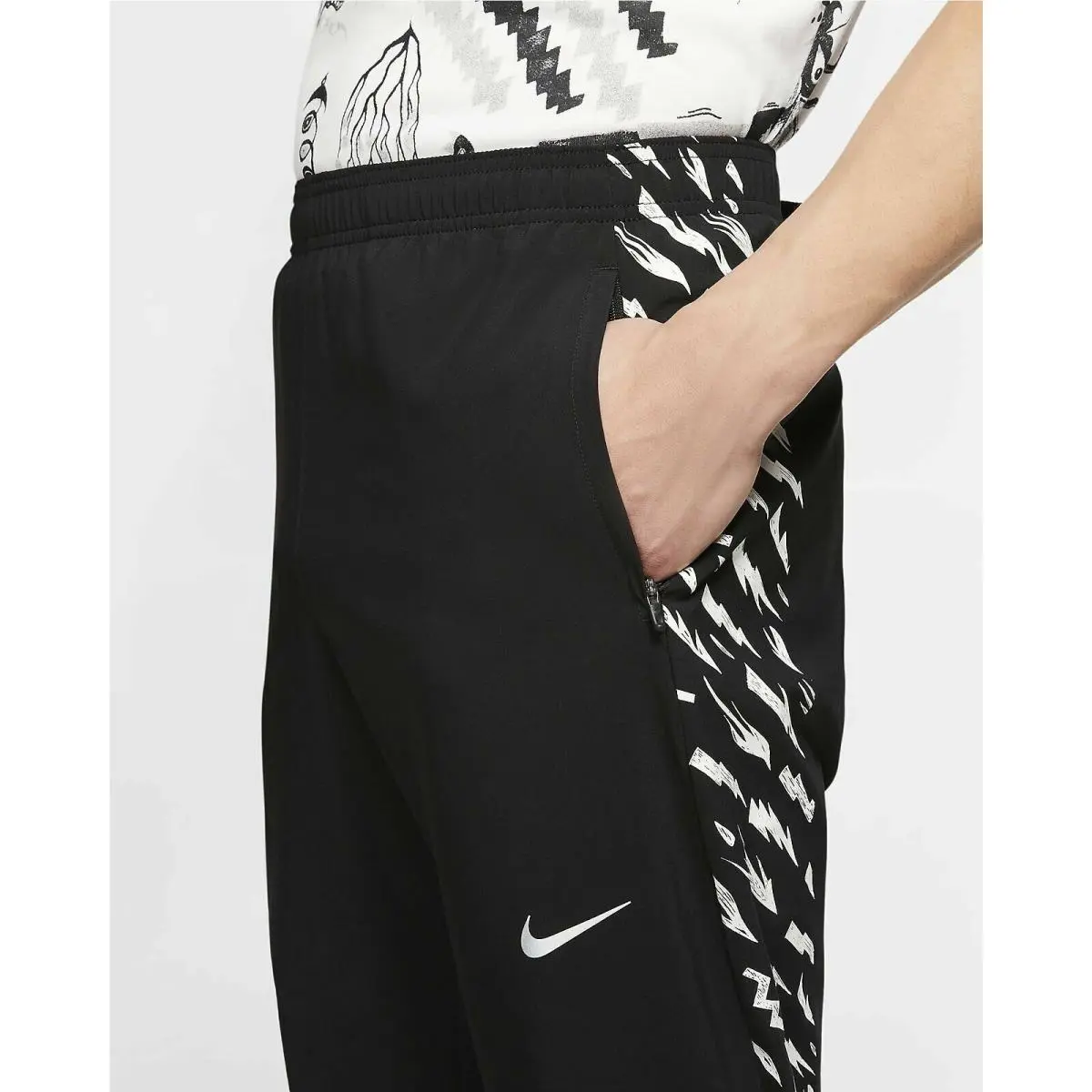 Nike clothing - NA - BV4809-521 - Black (UPC: 193655279652) 2