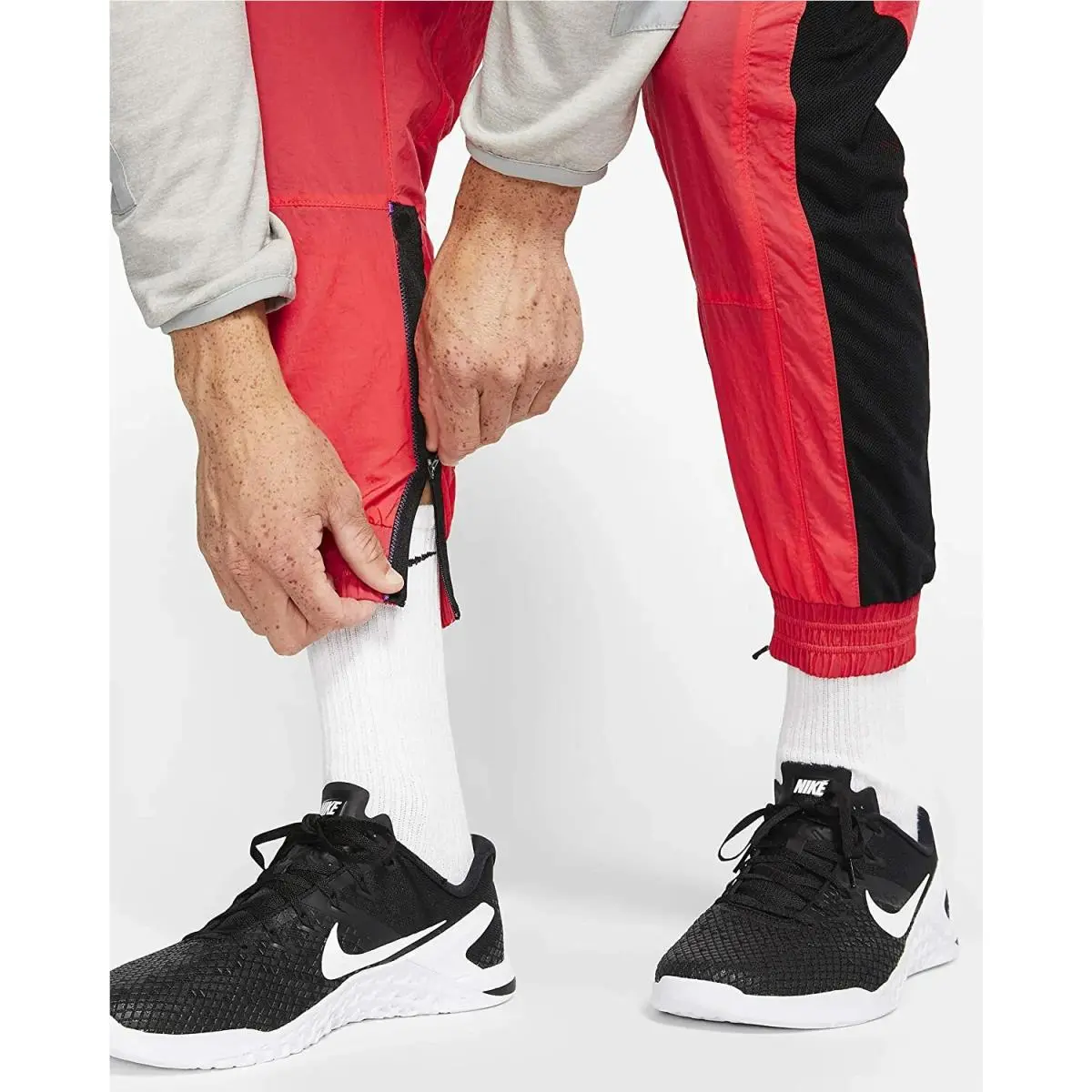 Nike clothing - Multicolor (UPC: 193151932914) 2