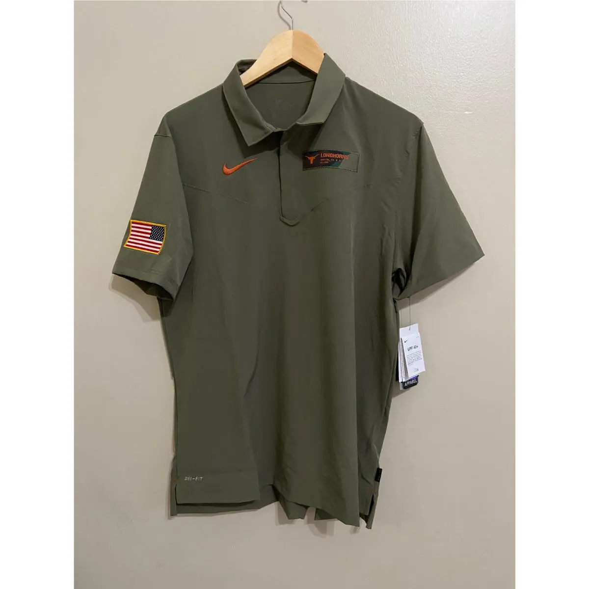 Nike clothing - Nike DD3854 - DD3854-222 - Green (UPC: 0195239694554) 0