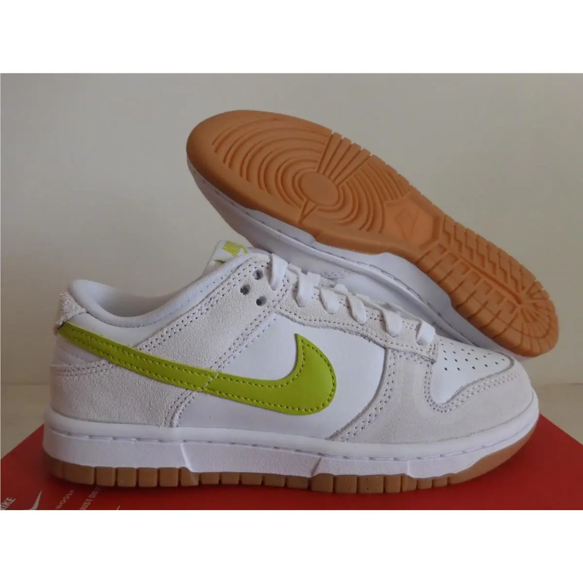 Nike Dunk Low White-bright Cactus-gum Yellow Womens Sz 6 HJ7335-133