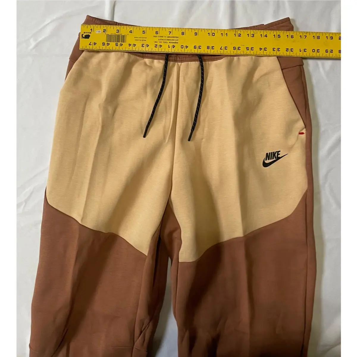 Nike clothing - Mineral Clay/White Onyx-Black (UPC: 195868392173) 2