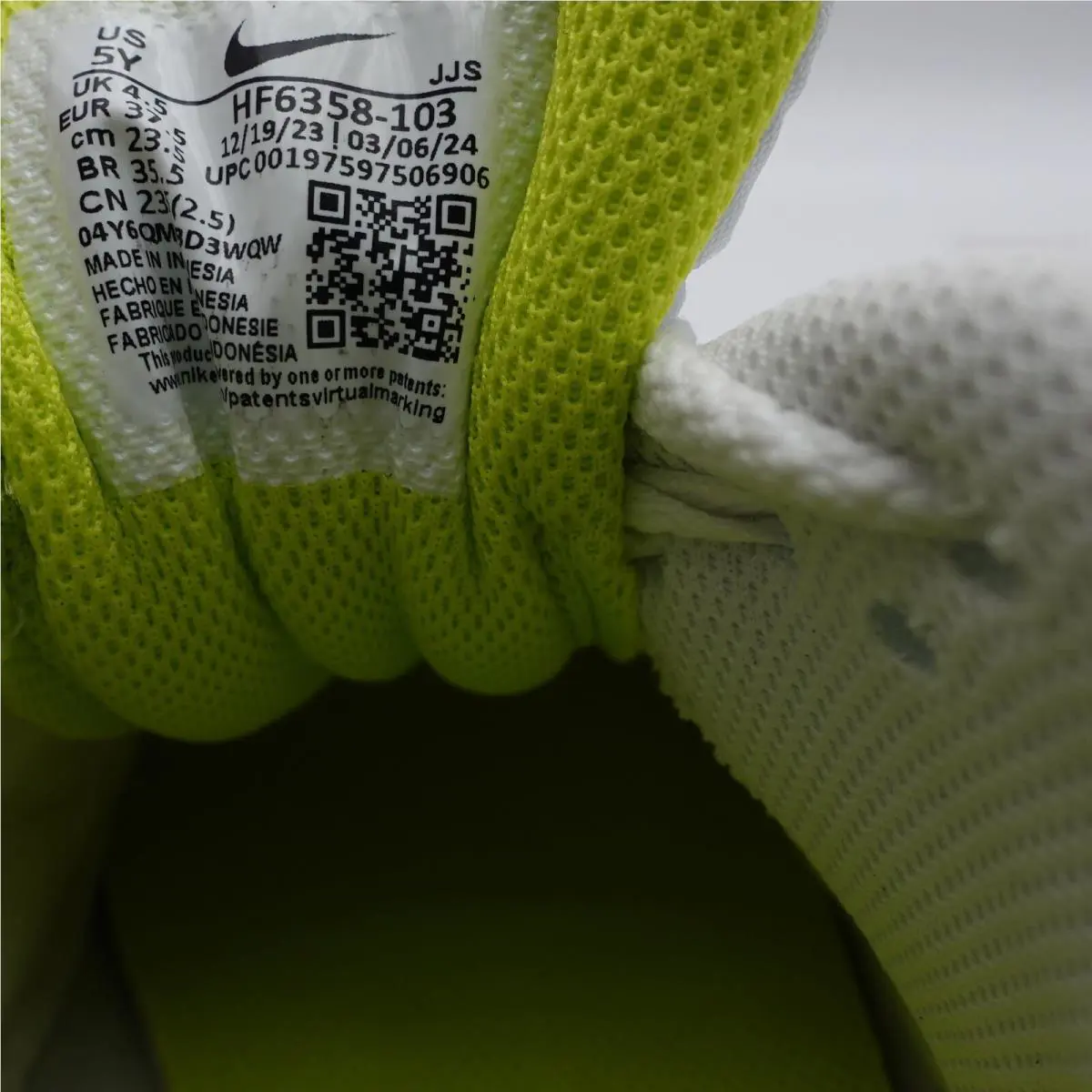 Nike shoes - Nike Air Max 90 - Air Max - HF6358-103 - White, Manufacturer: White/Khaki/Cyber (UPC: 197597506807) 0