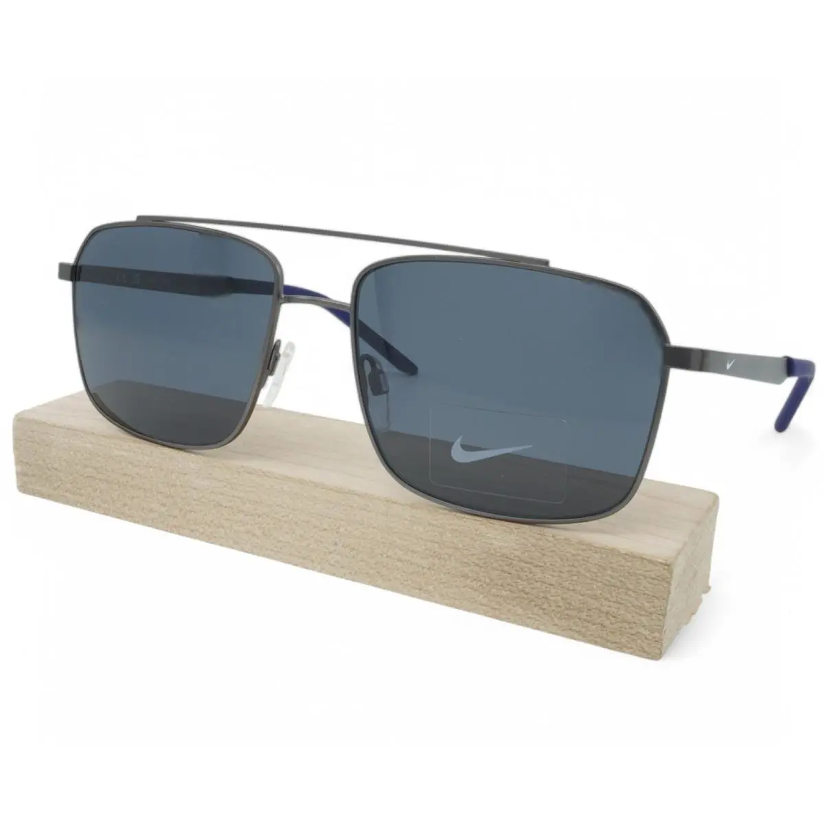 IB3676X-012 Unisex Nike Traveler Strike Sunglasses