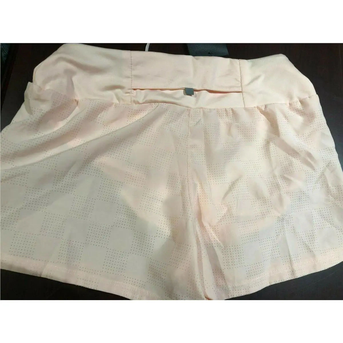 Nike clothing - Peach 4