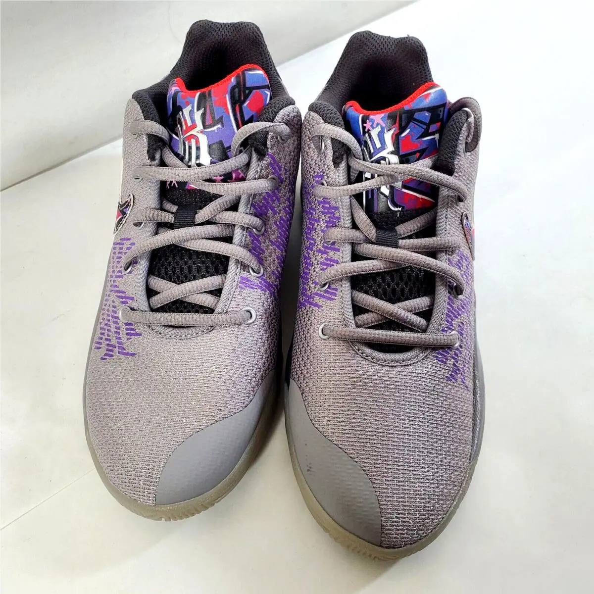 Nike shoes - Gray 0