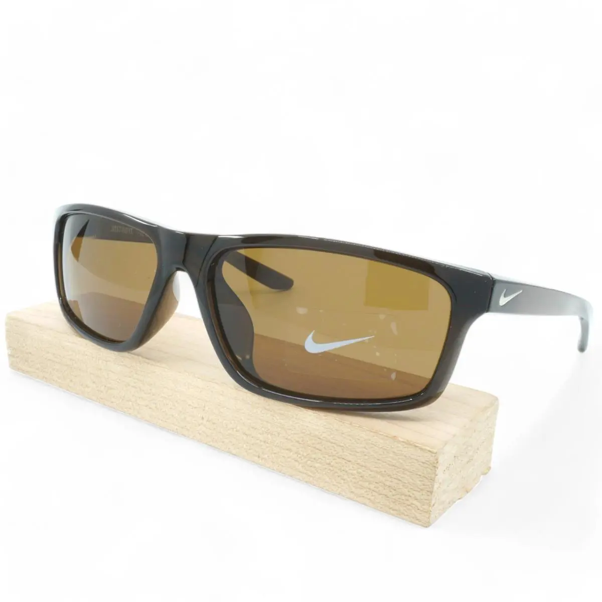 CW4656-220 Unisex Nike Chronicle Sunglasses