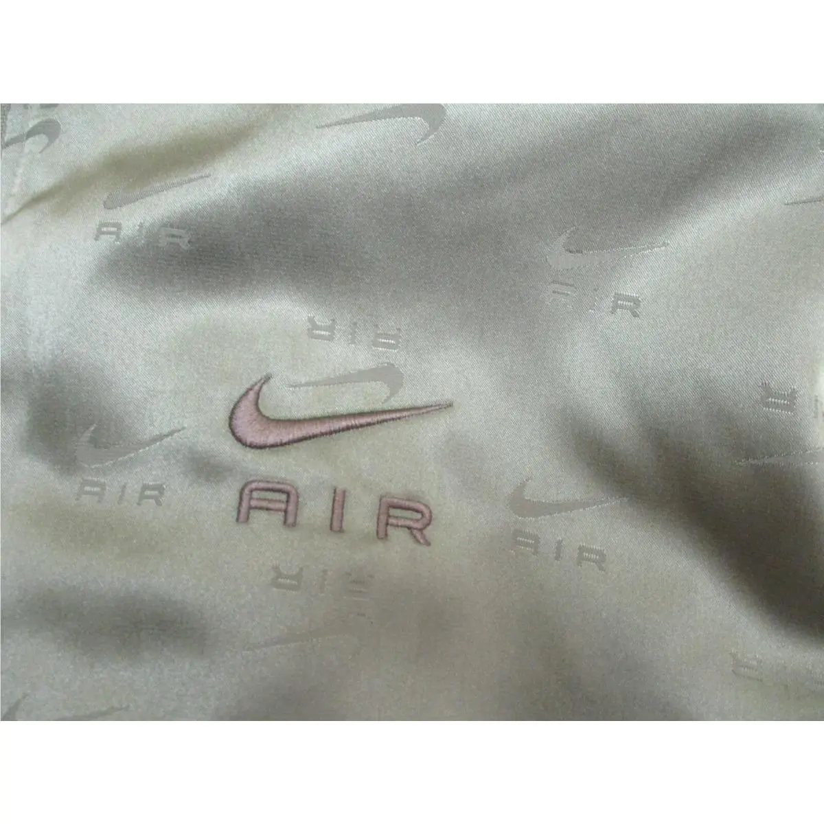 Nike clothing - Green 1