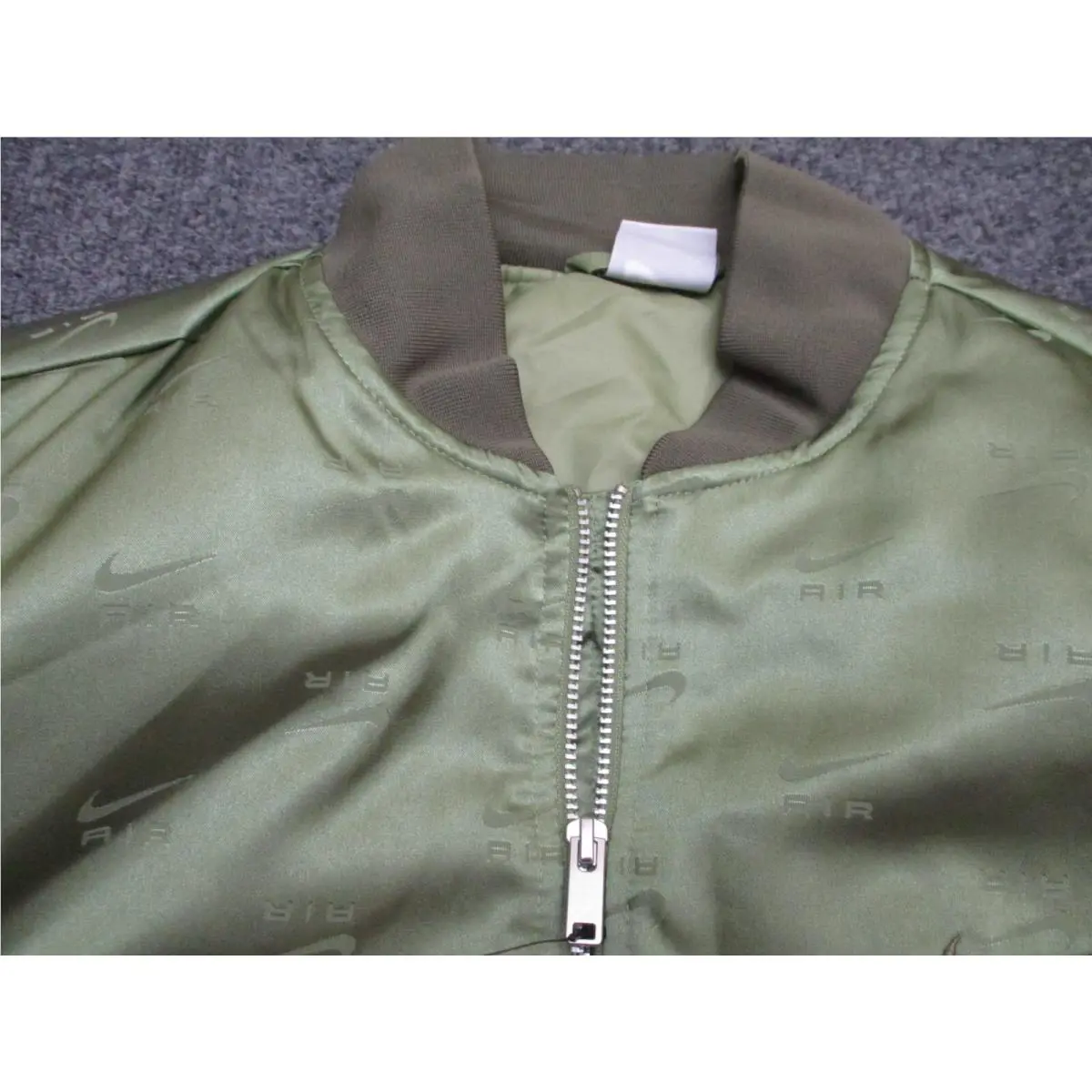 Nike clothing - Green 2
