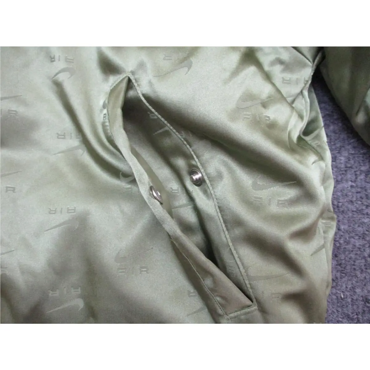 Nike clothing - Green 7