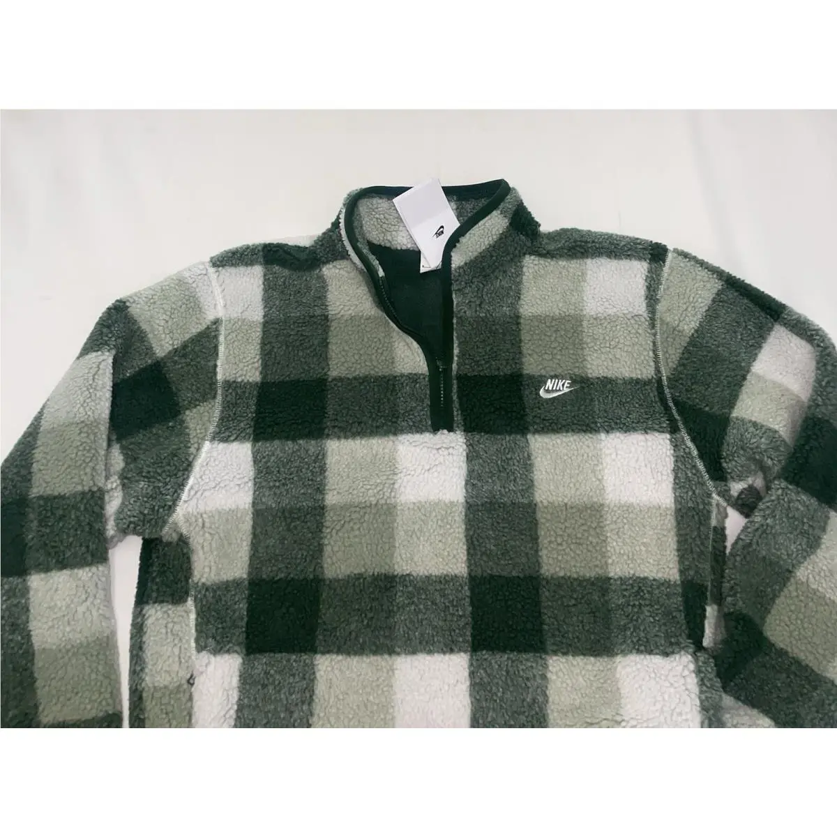 Nike clothing - Green 2