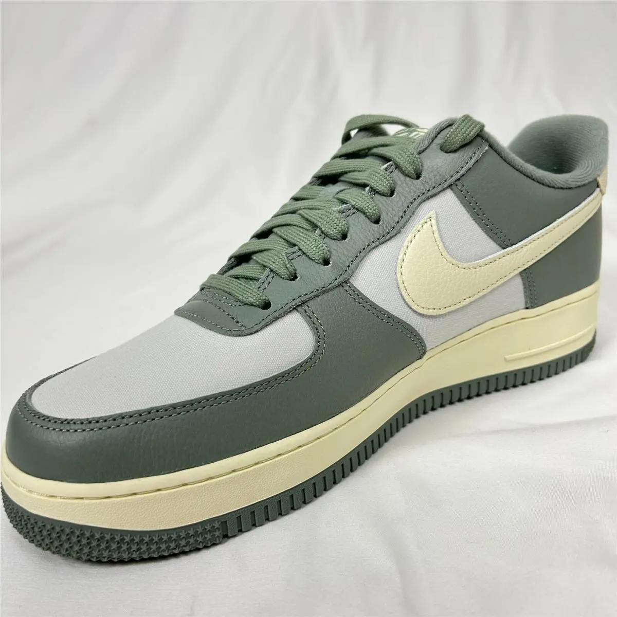 Nike shoes - Nike Air Force 1 - Air Force - DV7186-300 - Green 1
