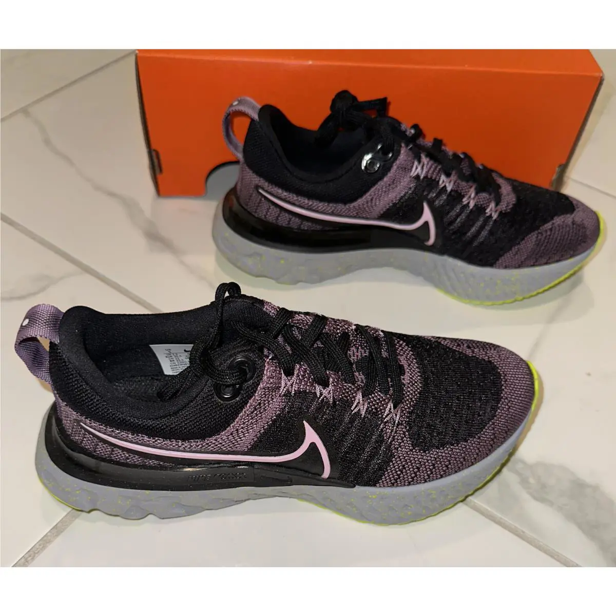 Nike shoes - Nike React Infinity Run Flyknit 2 - CT2423-500 - Violet Dust/Elemental Pink 3