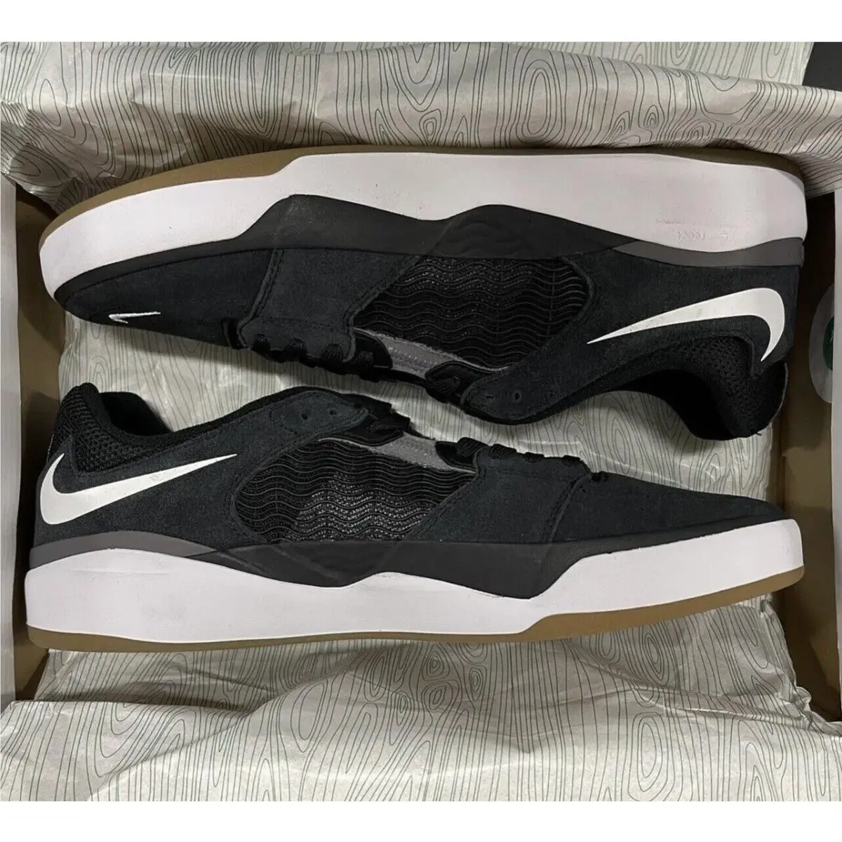 Nike shoes - Nike SB Ishod - Ishod - DC7232-001 - Black 10