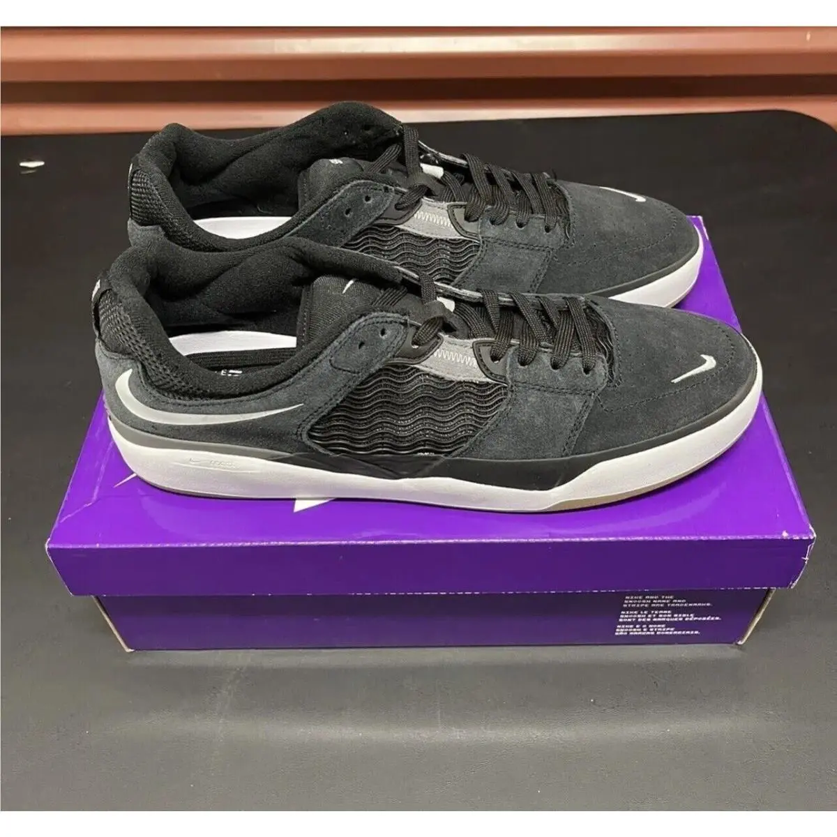 Nike shoes - Nike SB Ishod - Ishod - DC7232-001 - Black 0
