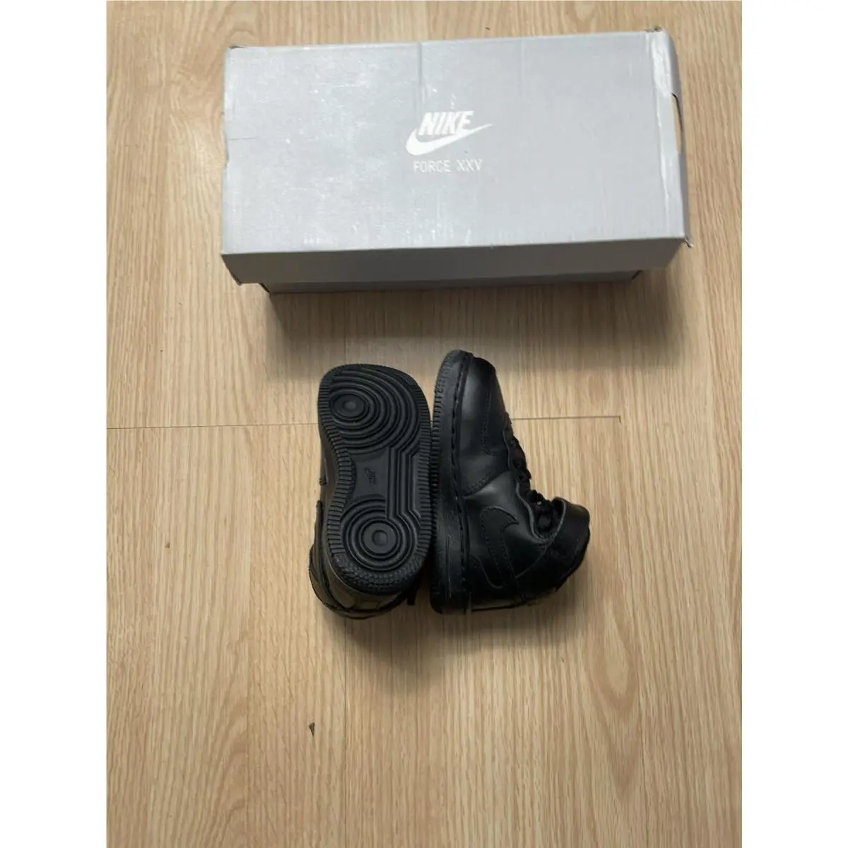 Nike shoes - Nike Air Force 1 - Air Force - Black 3
