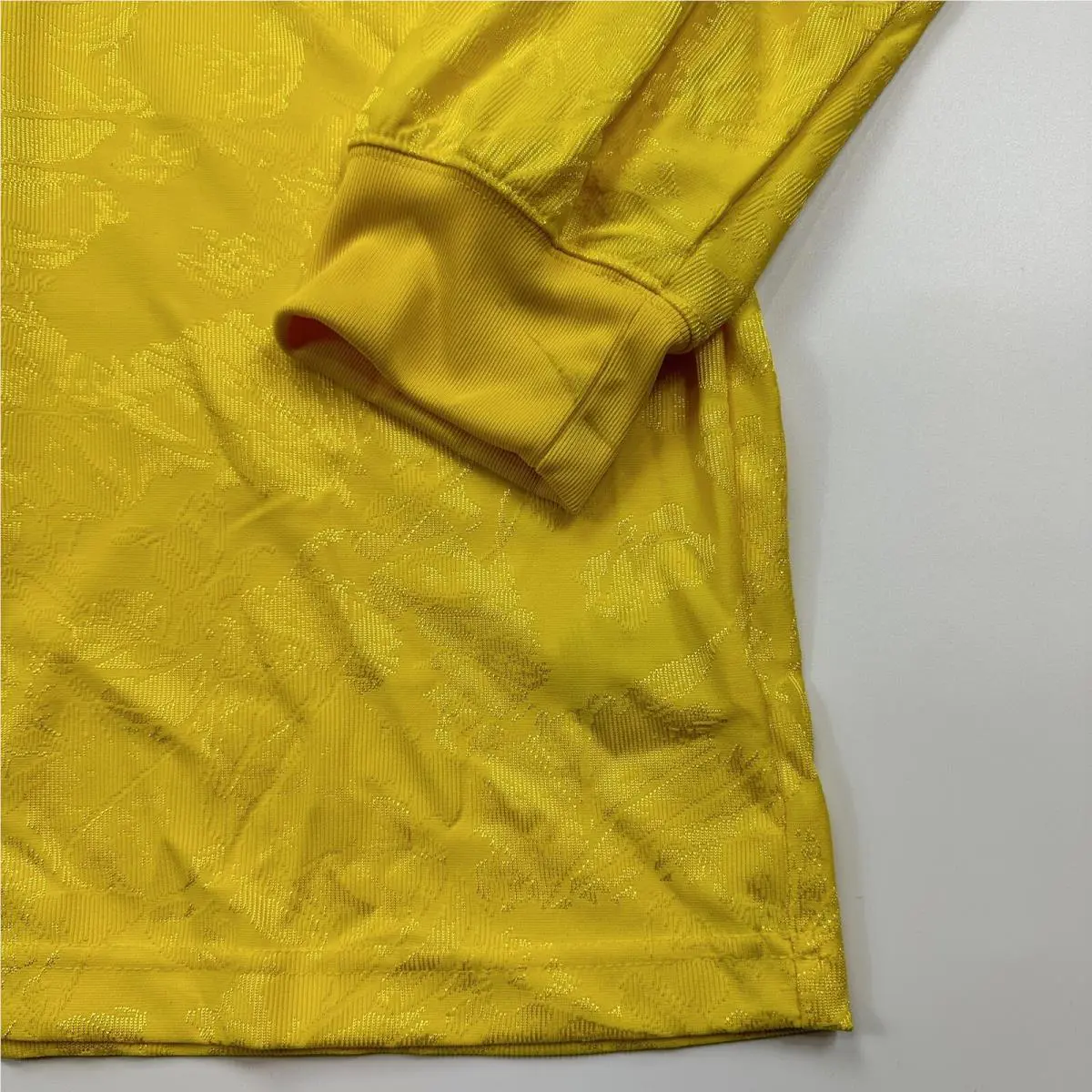 Nike clothing - Tech - Tech - Yellow 4