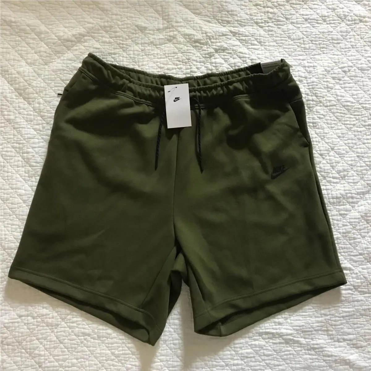 Nike clothing - Sportswear Tech - Sportswear Tech - Green (UPC: 195238927578) 0