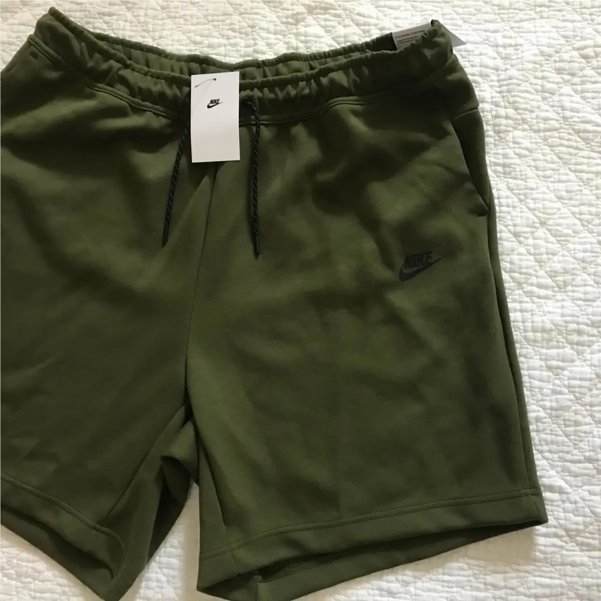 Nike clothing - Sportswear Tech - Sportswear Tech - Green (UPC: 195238927578) 1