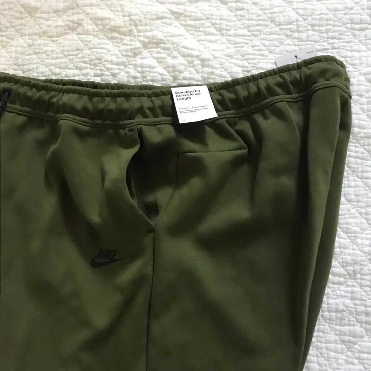 Nike clothing - Sportswear Tech - Sportswear Tech - Green (UPC: 195238927578) 6