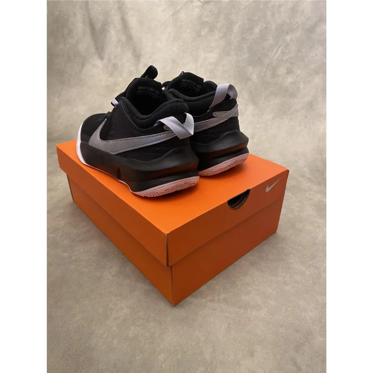 Nike shoes - Black/Metallic Silver-Volt (UPC: 194957475056) 2