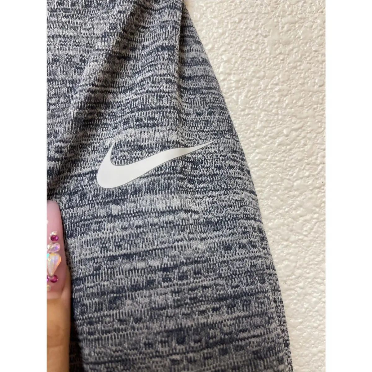 Nike clothing - Nike Dri-Fit - Gray 4