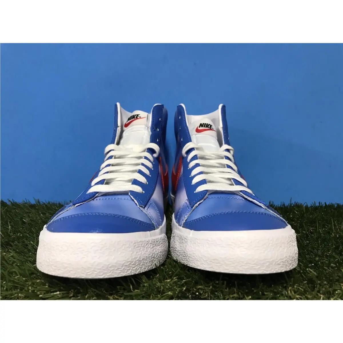 Nike shoes - Hardwood Classics - Hardwood Classics - DC1405-400 - Blue, Manufacturer: Blue (UPC: 0194500670228) 2