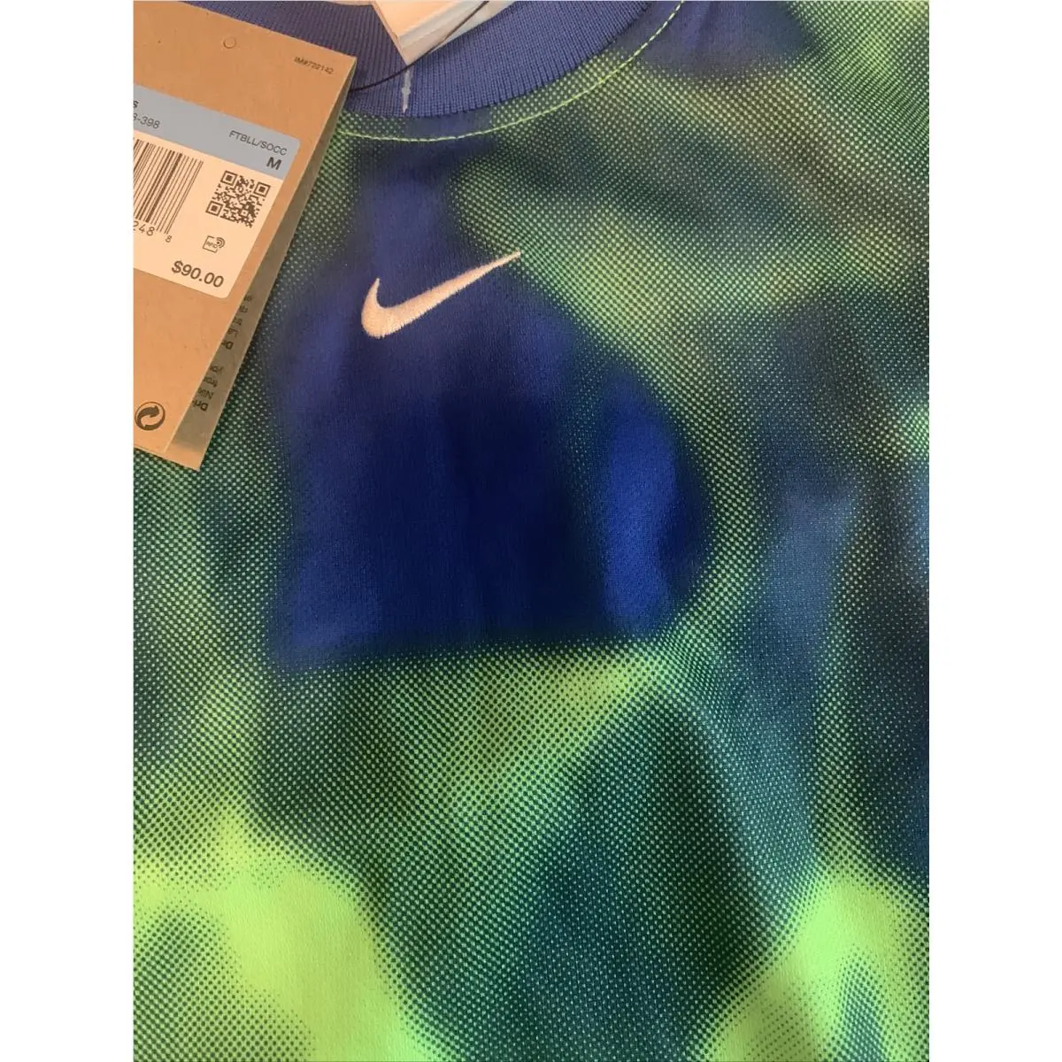 Nike clothing - Nike Dri-Fit - DV9798398 - Green & Blue 1