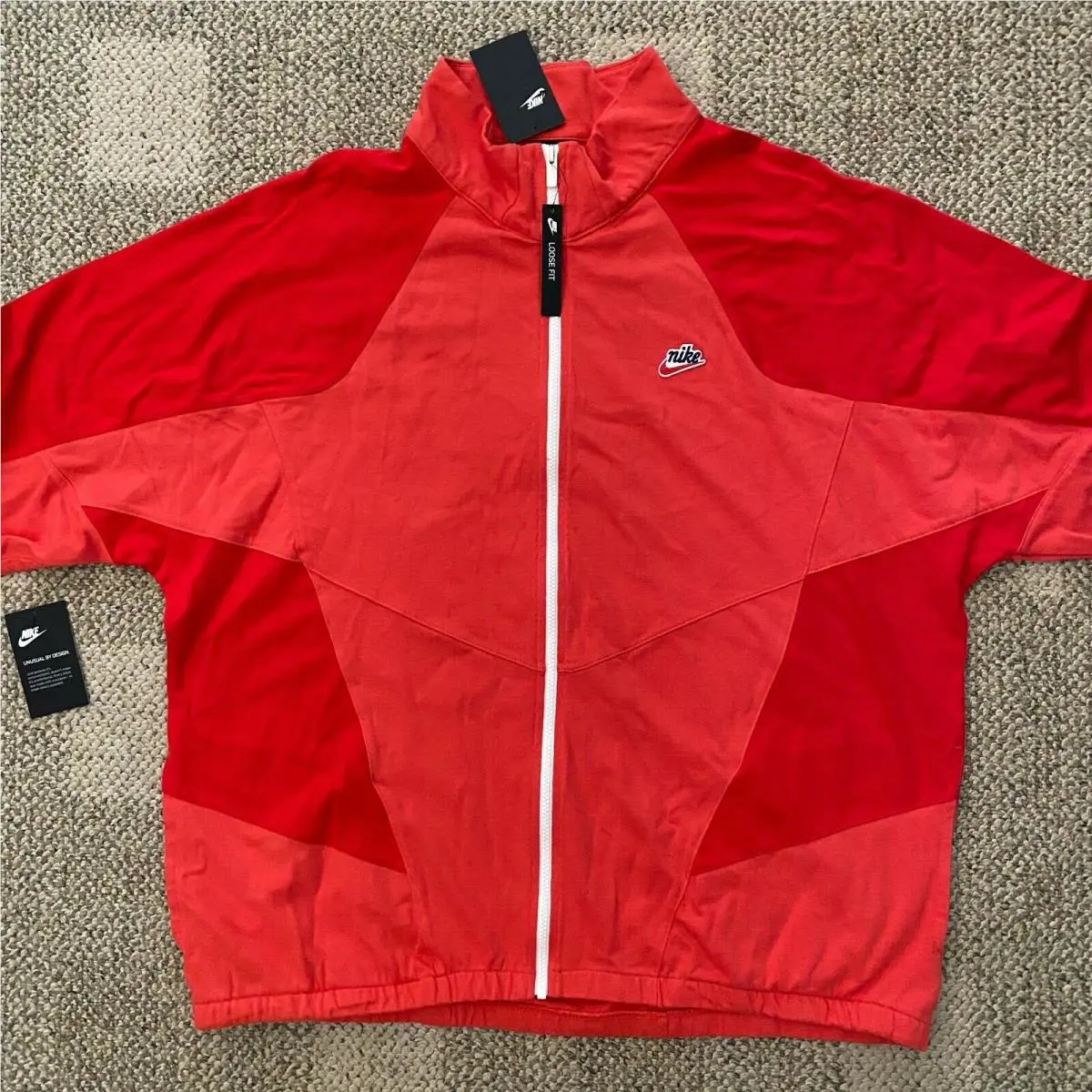 Nike clothing - CJ4366 - CJ4366 - Red (UPC: 193658700276) 0