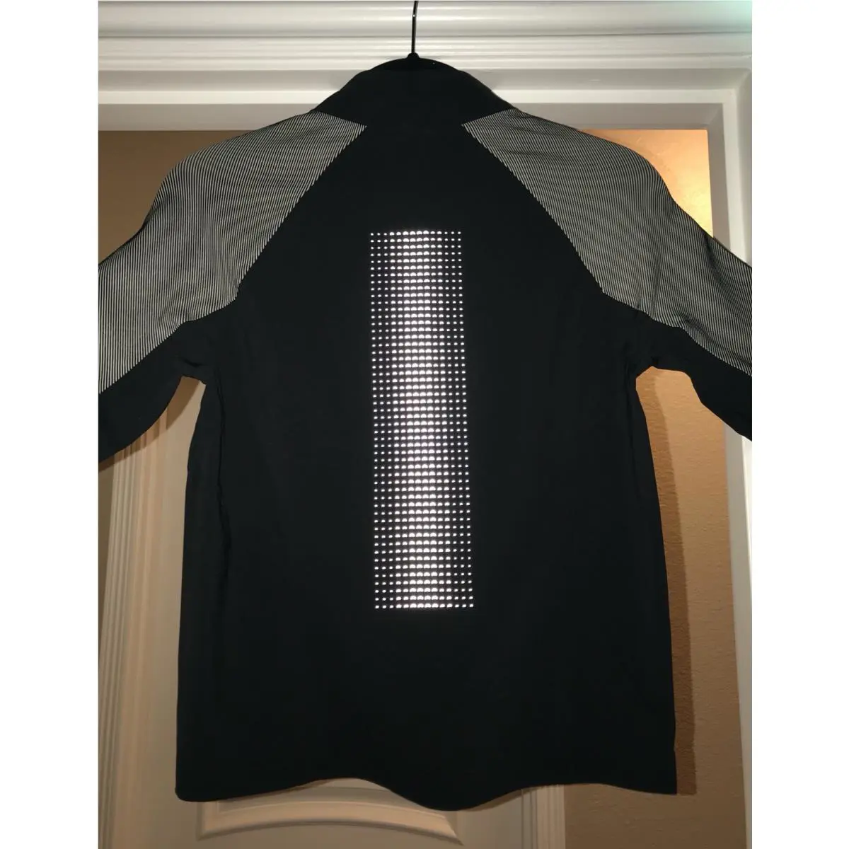 Nike clothing - Black, White (UPC: 886551648195) 1