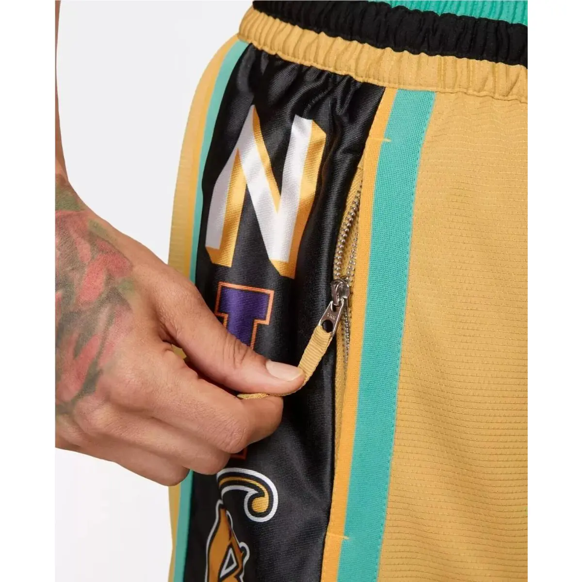 Nike clothing - DX0255-725 DX0255725 - DX0255-725 DX0255725 - Multicolor (UPC: 0196604861083) 0