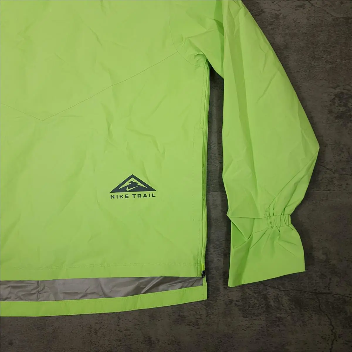 Nike clothing - Green 4