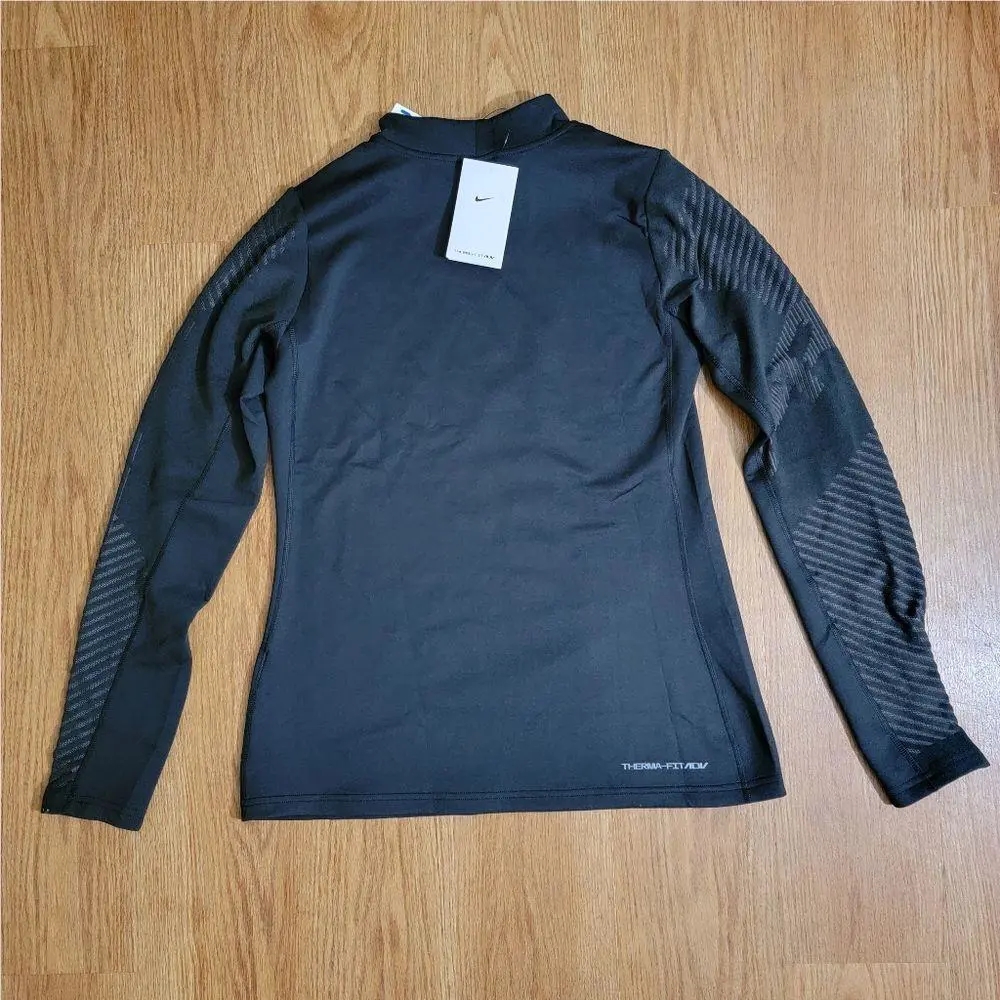 Nike clothing - Black, Exterior: Black 5