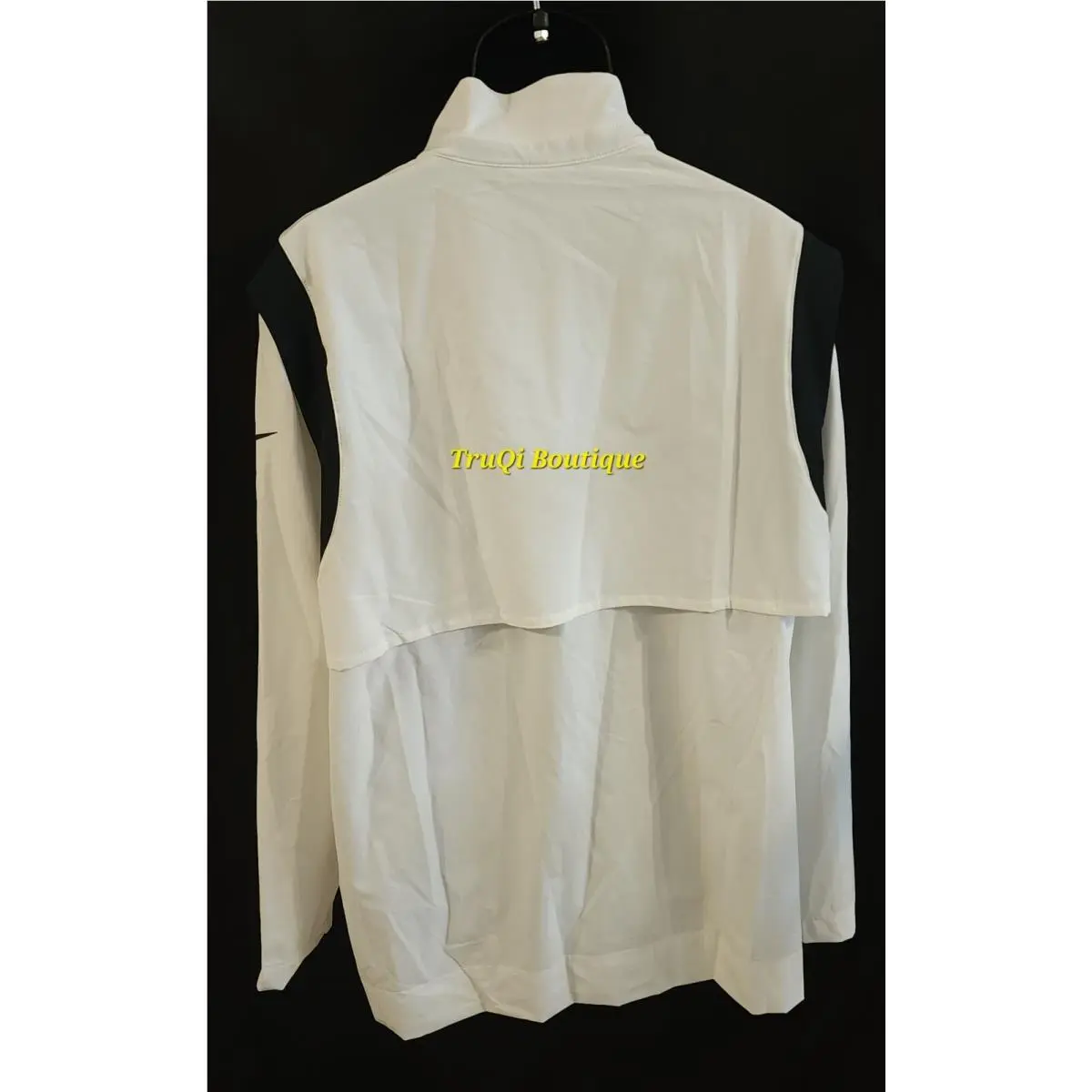 Nike clothing - White 1