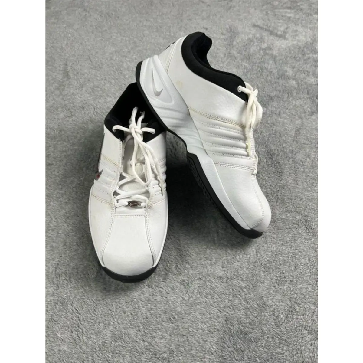 Nike shoes - White 0