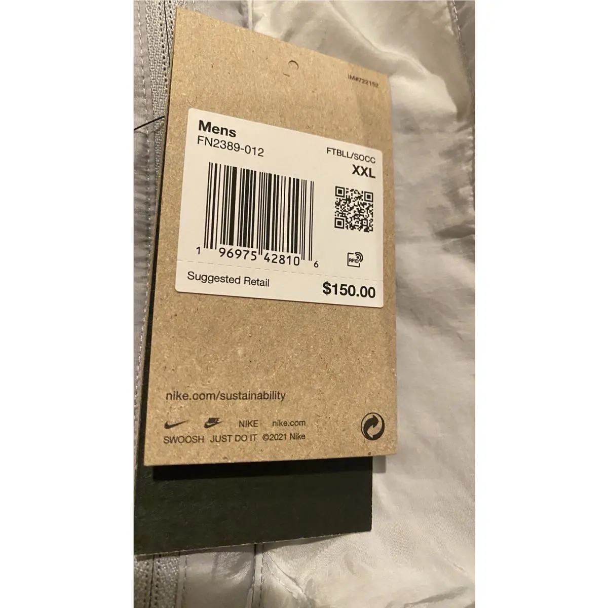 Nike clothing - FN2389-012 - FN2389-012 - White (UPC: 0196975428106) 6