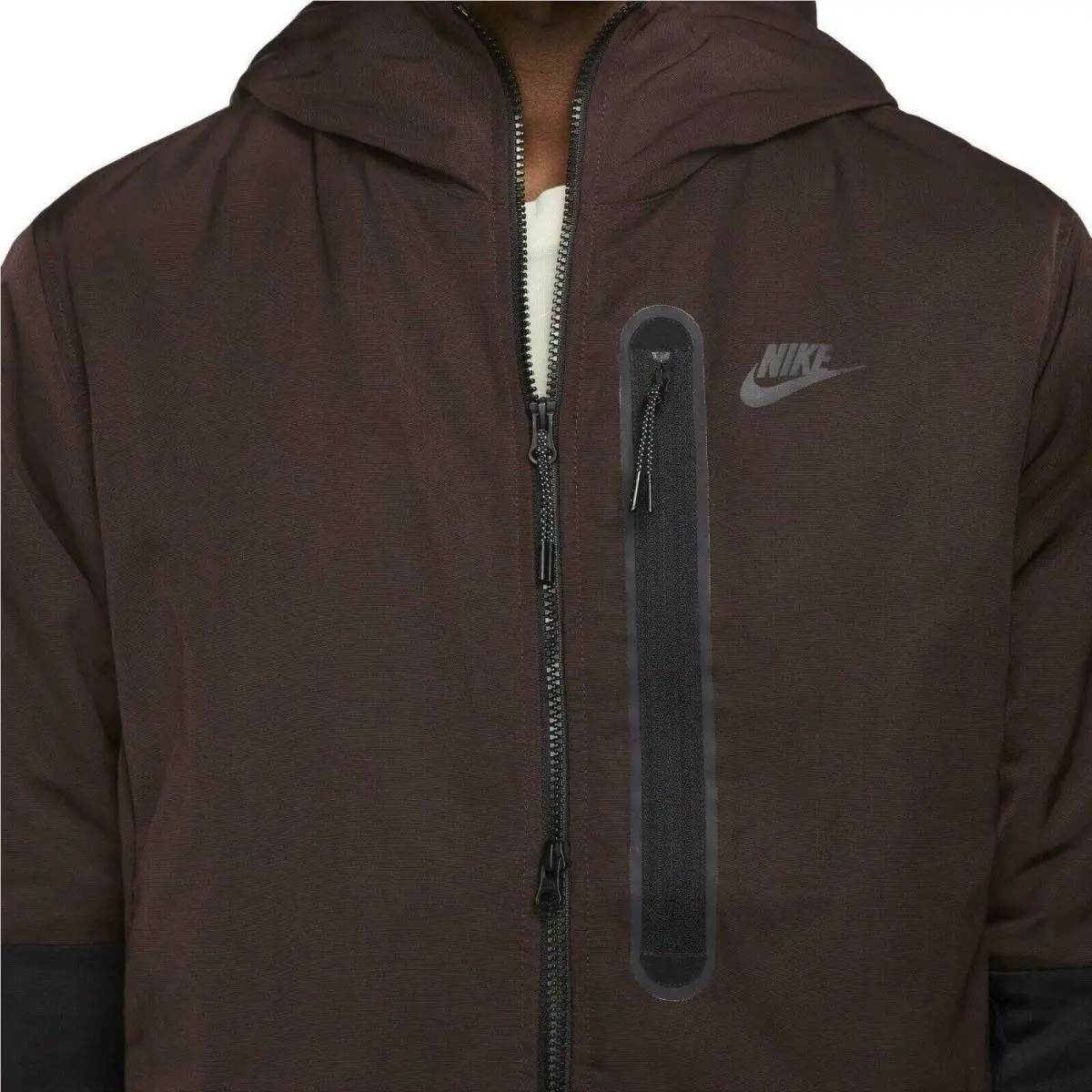 Nike clothing - maroon and black (UPC: 195242874530) 3