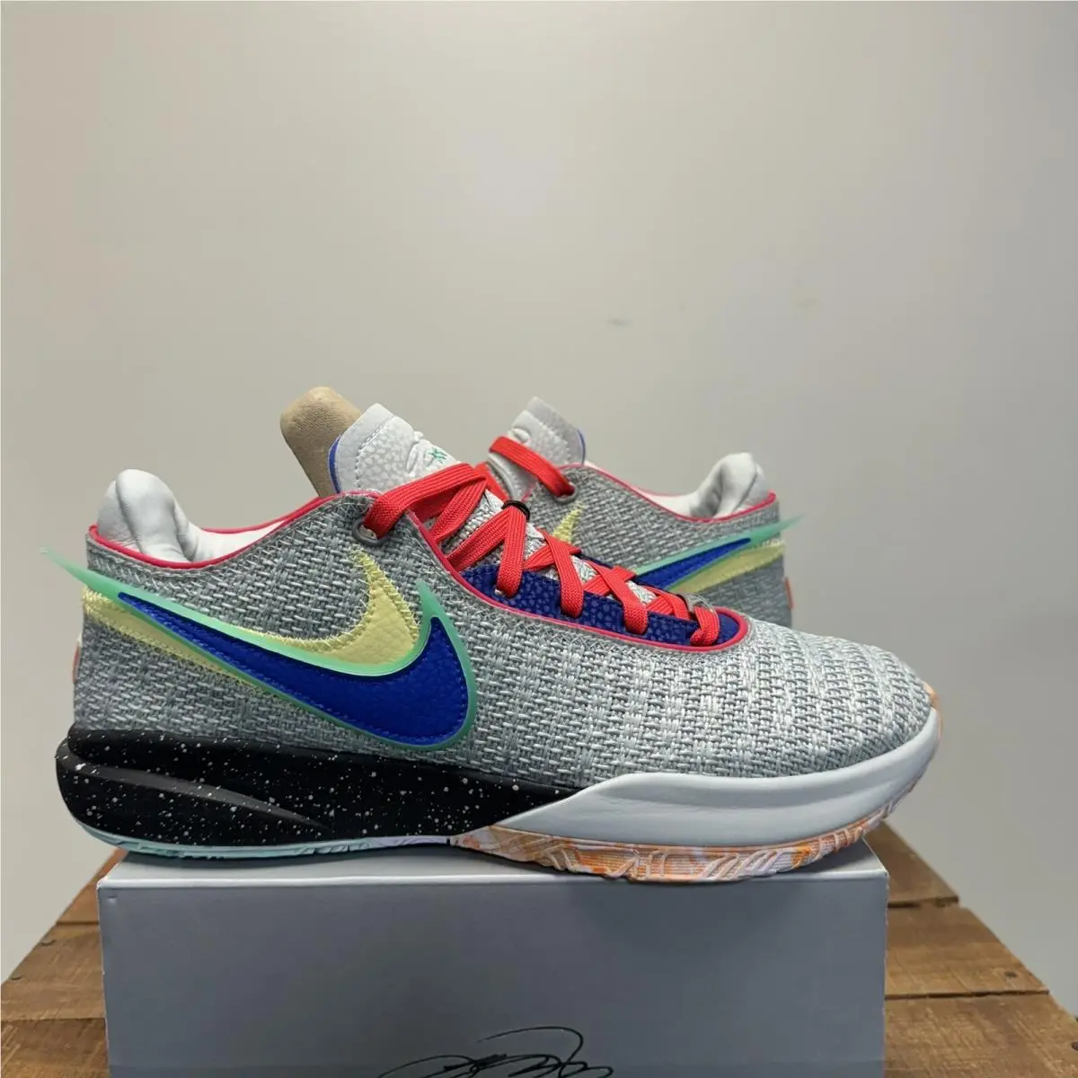 Nike shoes - Nike LeBron 20 - LeBron - DJ5423002 - Multicolor 0