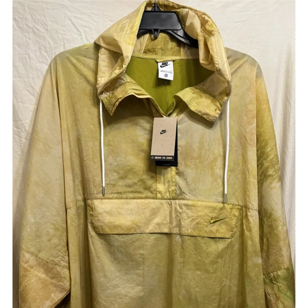 Nike clothing - Yellow 1