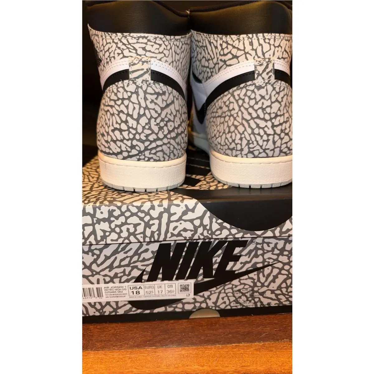 Nike shoes - Air Jordan 1 - Air - DZ5485-052 - Gray 2