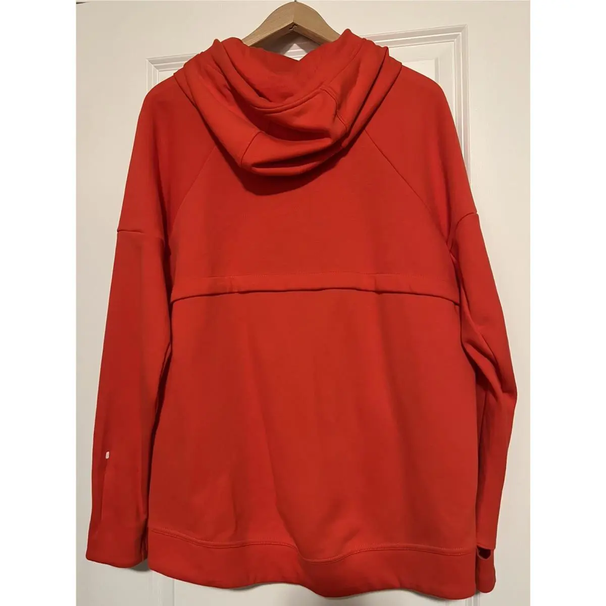 Nike clothing - 696 - Crimson Red (looks like lobster or tomato red) (UPC: 091209295922) 3