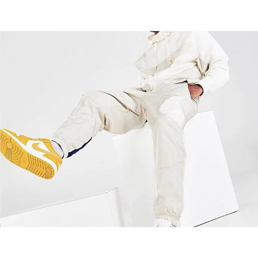 Nike clothing - Sportswear Swoosh - Sportswear Swoosh - Light Bone (UPC: 195239224584) 7